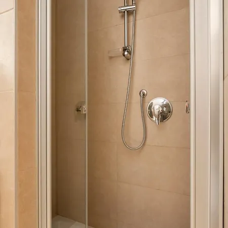 Sky Blue Place 4*