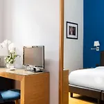 Sky Blue Place 4* Róma